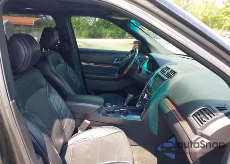 2016 Ford Explorer Platinum из США, поврежденный, VIN 1FM5K8HT8GGC38883